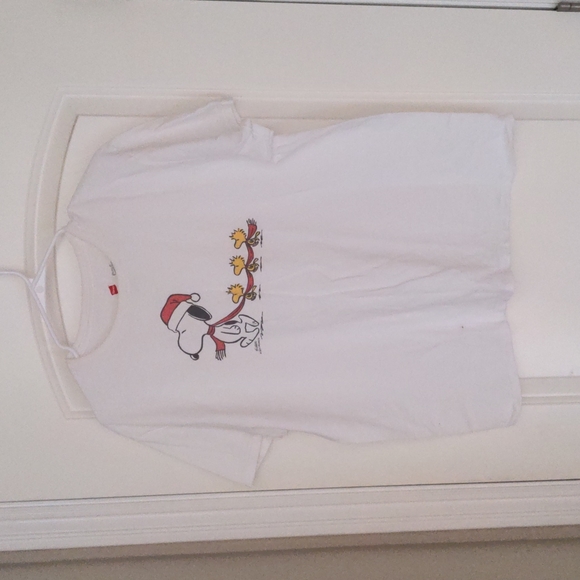 Snoopy Christmas Shirt - Picture 1 of 3